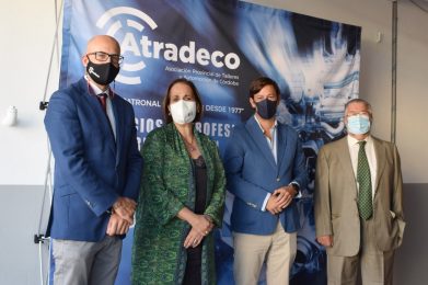 ATRADECO recibe la visita de la Presidenta del IMDEEC en nuestras instalaciones asociativas y centro de formación